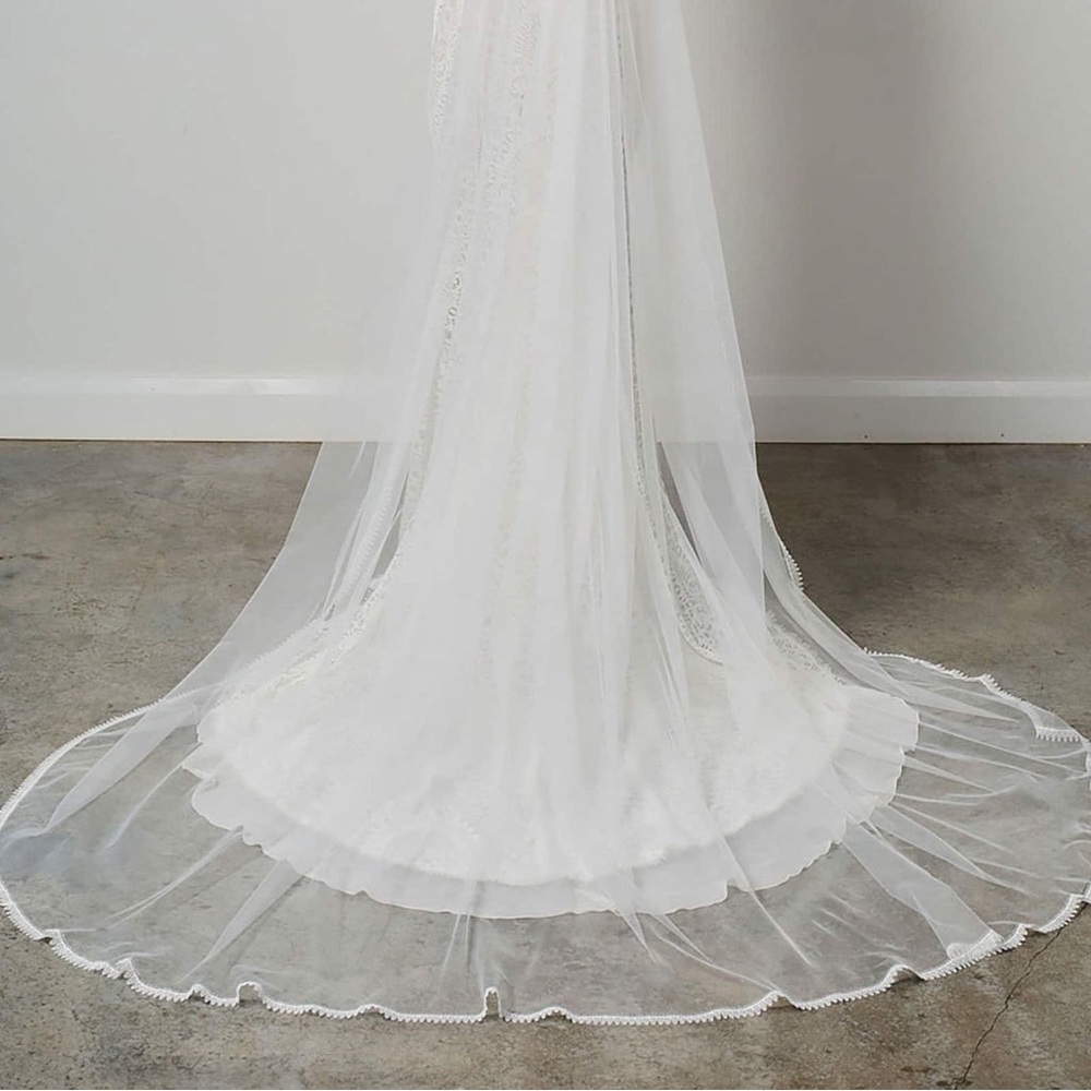 Grace Loves Lace Wedding Veil
